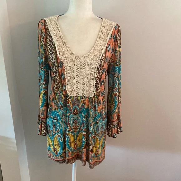 Tunic top medium funky 70’s flare - Picture 1 of 10